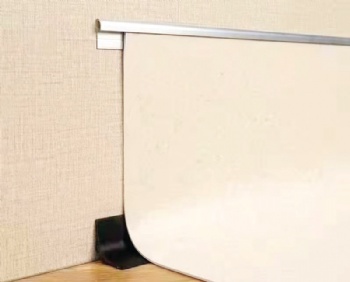 Aluminum alloy wall edge trim